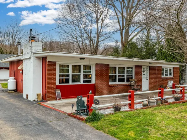 17 Annadell Road, Norwich, CT 06360