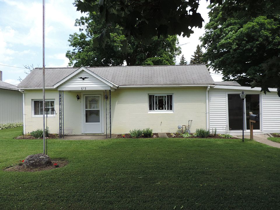 1st image of 613 Frick Ave