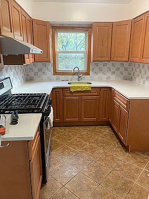 2nd image of 2581 W 15th St APT 2