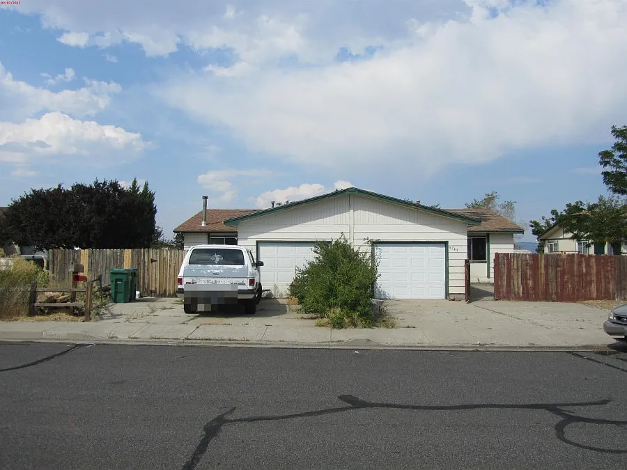 6745 Lotus St photo 1