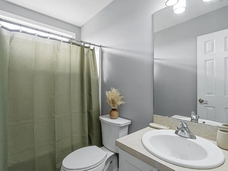 156 Haywood Ln — Photo 28
