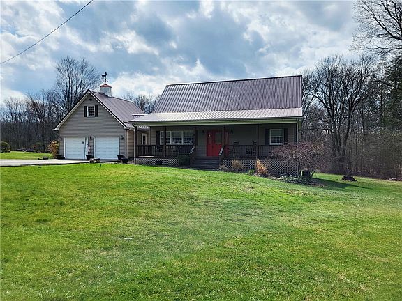 3rd image of 801 Rolling Hills Rd