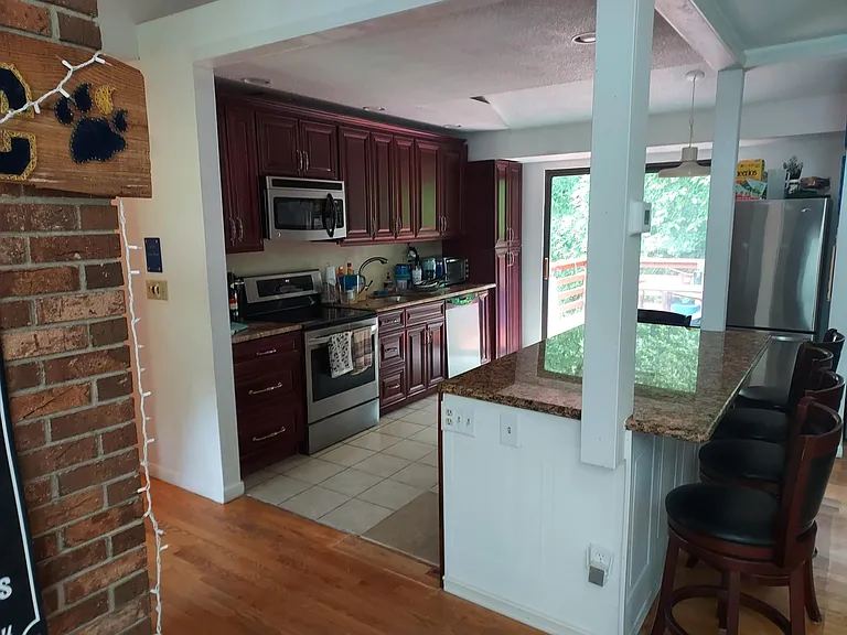 63 Deerfield Dr — Photo 9