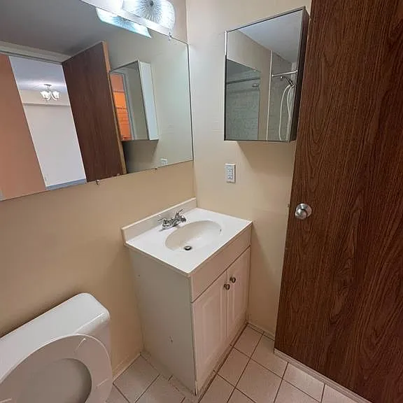 150 Park St W #2706 — Photo 16
