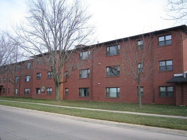 2nd image of 1317 Seneca St APT 106