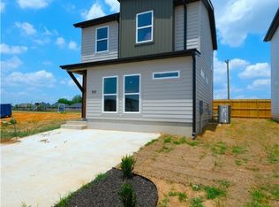 920 Boardwalk Ave, Centerton, AR 72719