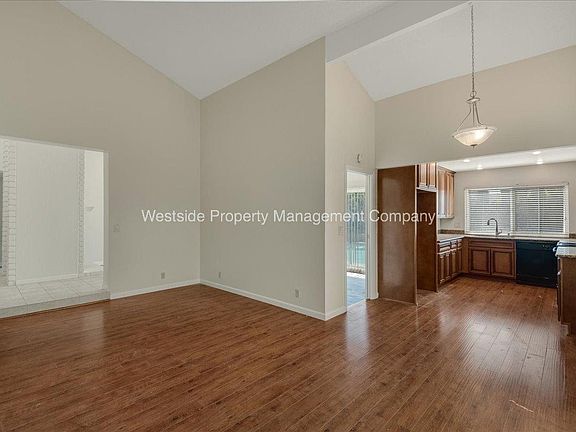 4th image of 938 Portswood Cir