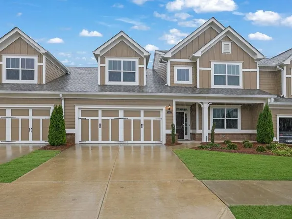 1402 Lexington Green Pnes, Cumming, GA 30040