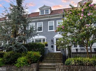 1528 Spring Pl NW, Washington, DC 20010