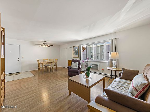 5th image of 1 Osborne Place #54