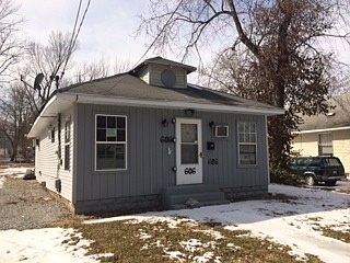 1st image of 606 N Carico St