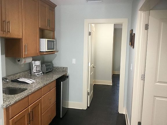 4th image of 721 N Ocean Shore Blvd