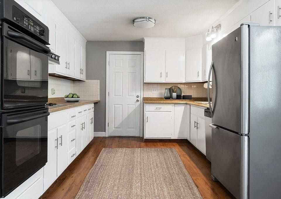 9 Forms Way Middleton MA Zillow