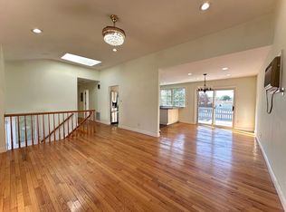 (Undisclosed Address), Deer Park, NY 11729