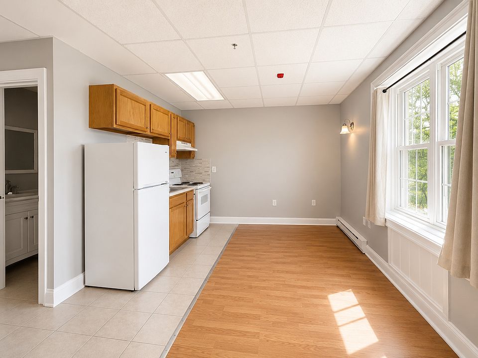 1st image of 59 Plaza Ave #1Q