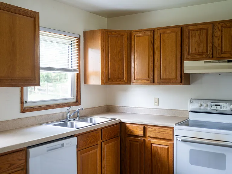 1331 Keesling Ave — Photo 12