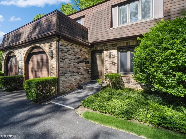 1767 Jefferson Ave, Glenview, IL 60025