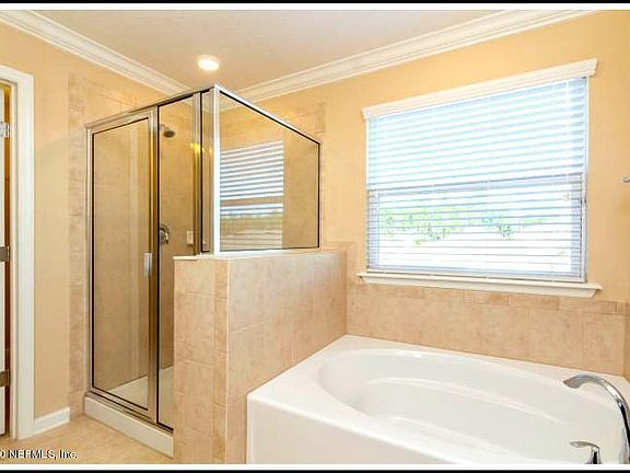 5th image of 10117 Bedford Lakes Ct