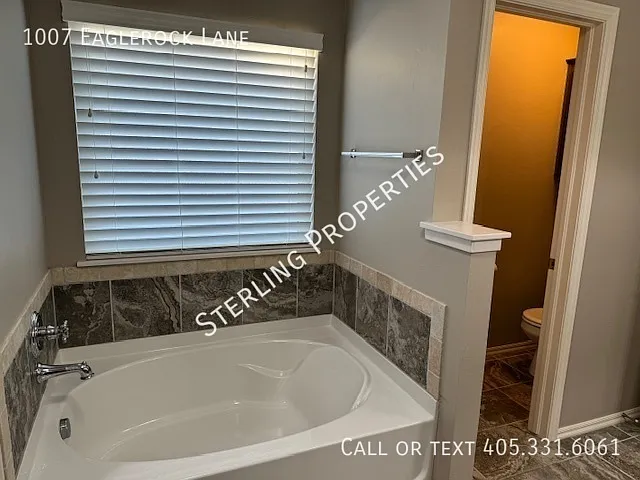 1007 Eaglerock Ln — Photo 29