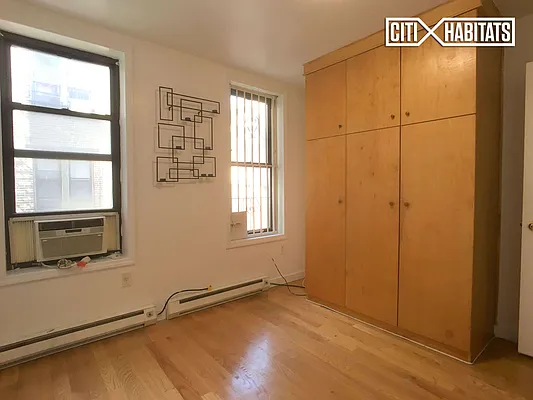 Rented by Citi Habitats | media 35