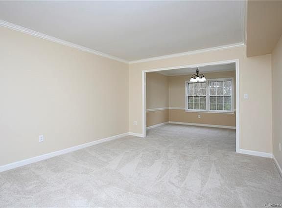 5th image of 3908 Bridgewood Ln