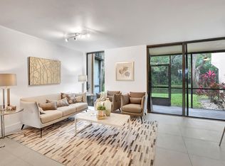 3702 Bridgewood Dr, Boca Raton, FL 33434