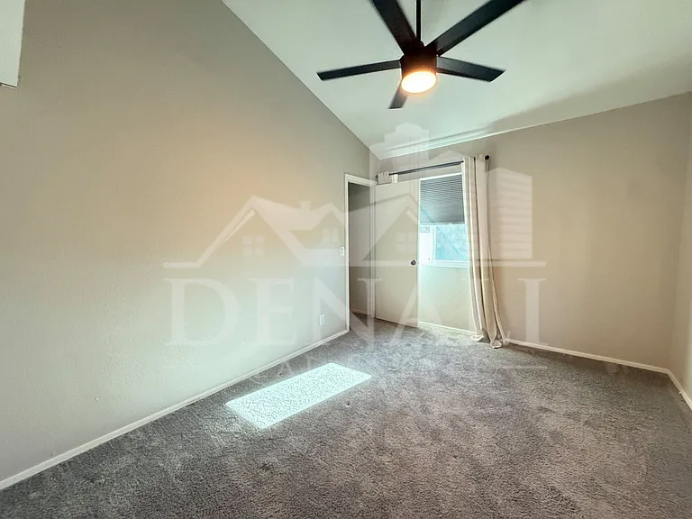 1114 S Surfside Dr — Photo 18