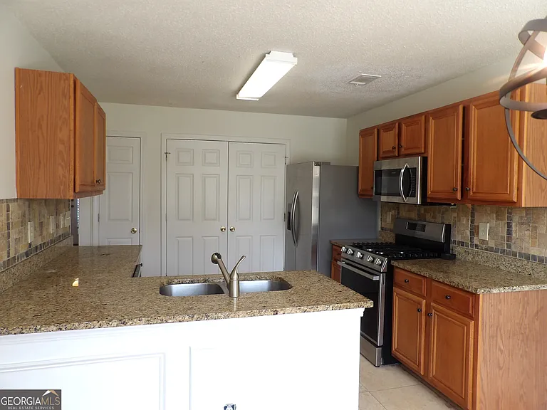 4341 Estate St S — Photo 6
