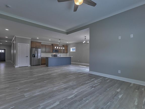 3rd image of 3103 Fehme Ct