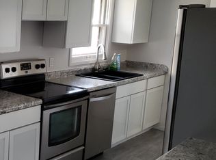 1819 Burnham St, Lincoln, NE 68502