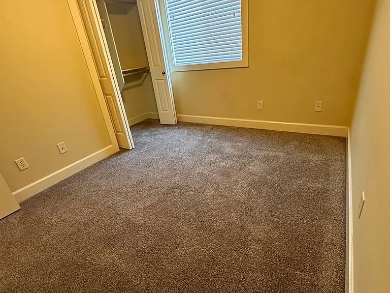 2115 S Dorothy Ave — Photo 27