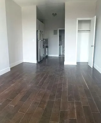 Rented by Uptown Flats LLC | media 23