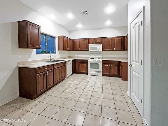 3rd image of 6350 E Koufax Ln