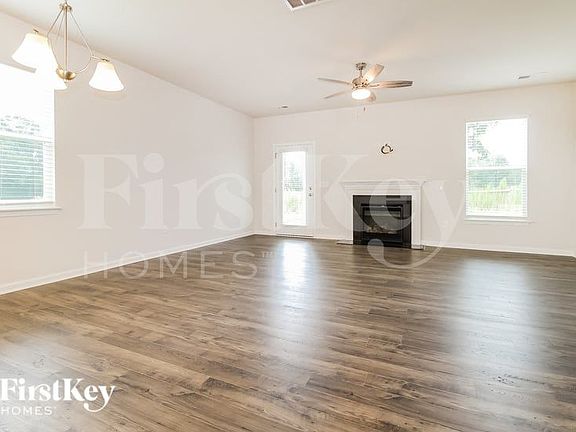 2nd image of 15 Wild Lily Dr