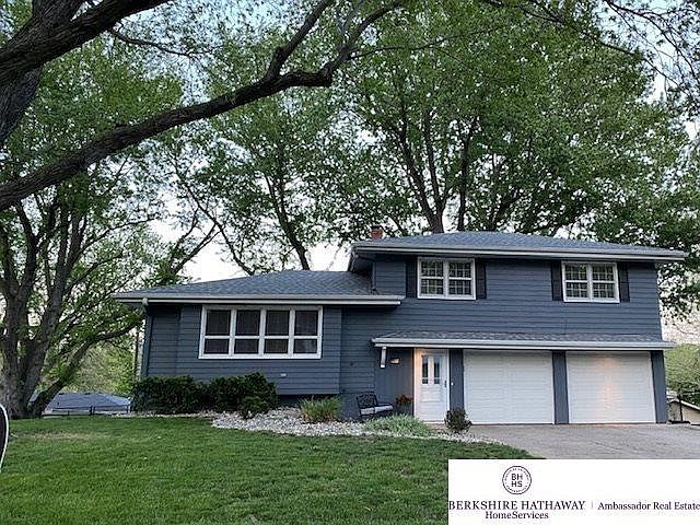 1st image of 3511 S 105th Ave