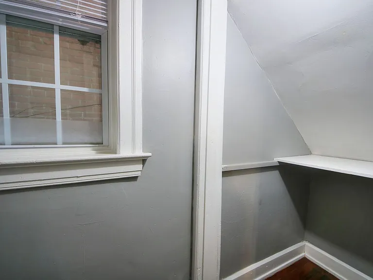 4637 Virginia Ave — Photo 6