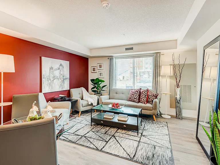 905 Evanston Dr NW — Photo 6