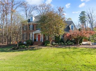 3401 Pond Chase Dr, Midlothian, VA 23113