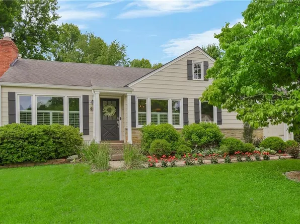 4415 W 53rd Ter, Roeland Park, KS 66205