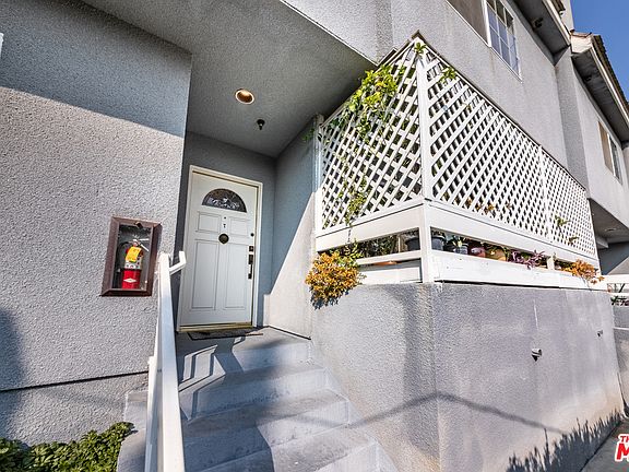 4th image of 1976 Waltonia Dr APT 7