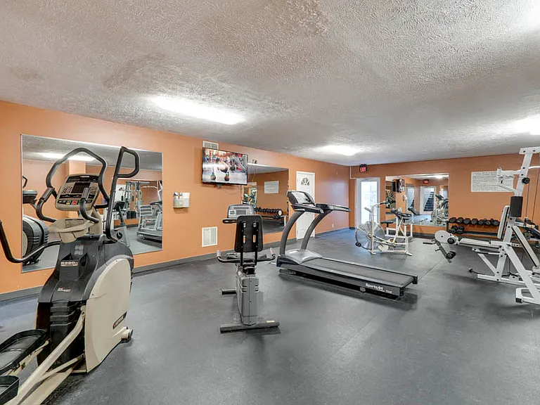 Our updated fitness center provides the space you need for the workout you want.
