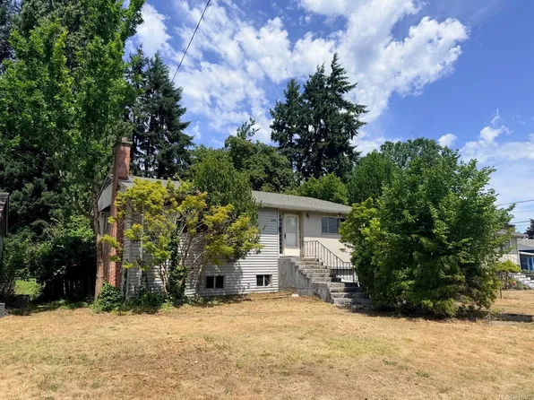 532 Duke St, Nanaimo, BC V9R 1K1