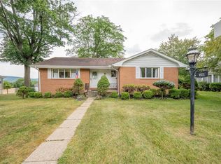 407 Summit Ave, Ligonier, PA 15658