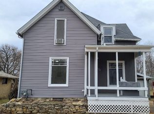 630 Wallis Ave, Rockford, IL 61107