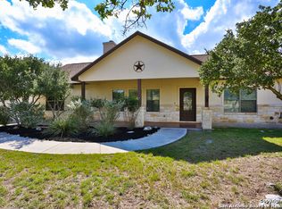 307 Red Oak Dr, Boerne, TX 78006