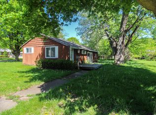 321 N Douglas Ave, Three Rivers, MI 49093