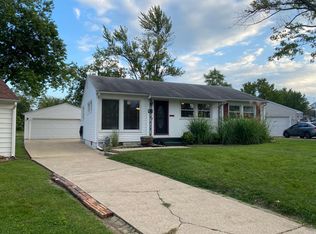 152 Southland Dr, Decatur, IL 62521