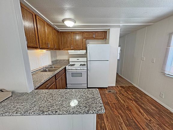 5th image of 70210 Highway 111 Space 71