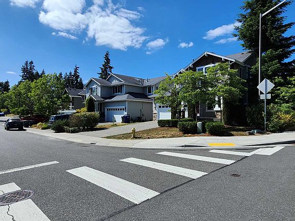 2nd image of 12956 NE 200th Pl