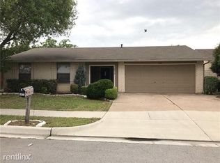 6413 Greenfield Ct, Watauga, TX 76148